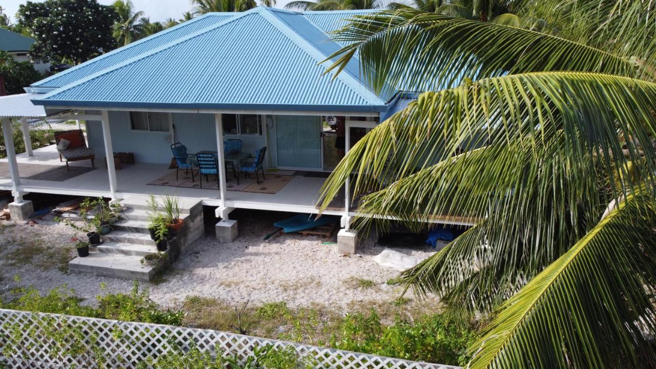 Le Fare Bleu Tiputa Rangiroa Apartment Exterior photo